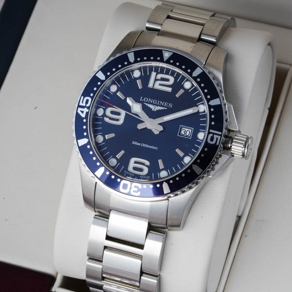 Longines Hydro Conquest 44mm quartz