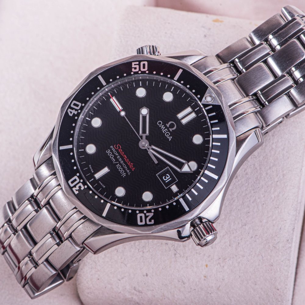 Omega Seamaster Black