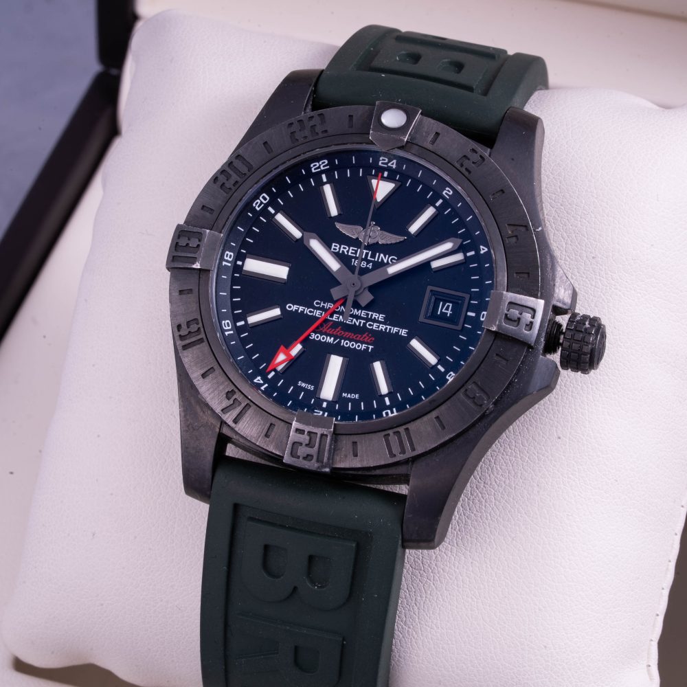 Breitling Avenger II GMT